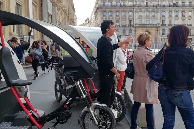 1 or 2-Hour Pedicab tour of Lyon - What the guide adds to the ride