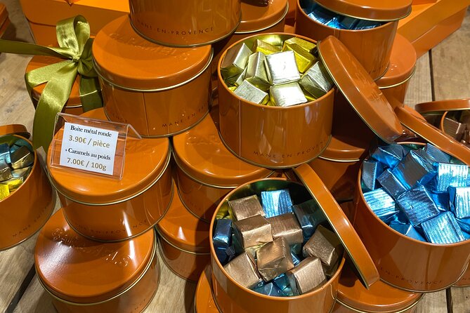 2-Hour Foodie Tour with 10 Tastings in Aix-en-Provence - Nougat, pralines, and possible extras