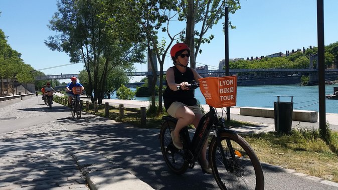 3h - Electric Bike Tour of Lyon with a Local Guide - Why an e-bike is a smart way to see Lyon