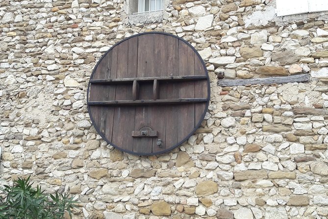 Afternoon Wine Tour to Chateauneuf du Pape from Avignon - The four-hour timing and what it means for your day