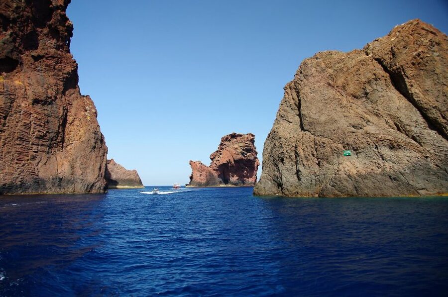 Ajaccio: Guided Scandola Nature Reserve Boat Tour - Setting out toward Gargalo Island and Scandola