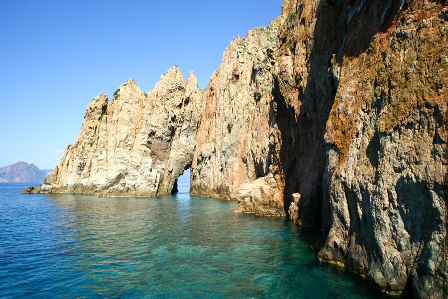 Ajaccio/Porticcio: Scandola Nature Reserve Guided Boat Tour - The Red Granite of the Calanche de Piana