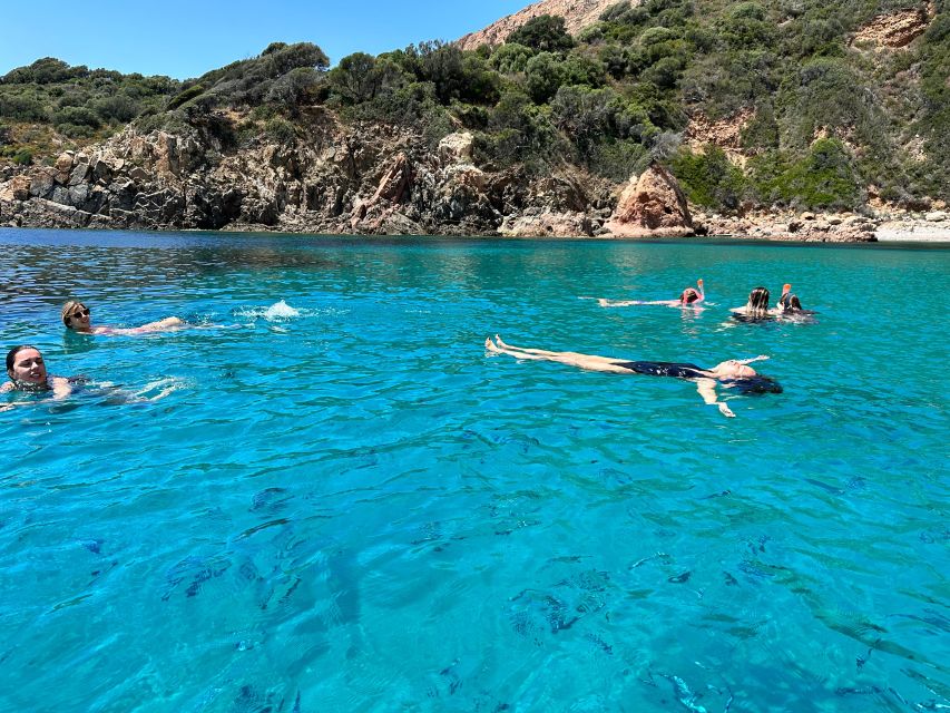 Ajaccio: Scandola - Girolata - Piana - Capo Rosso Tour - Piana’s coves and the lovers’ cave