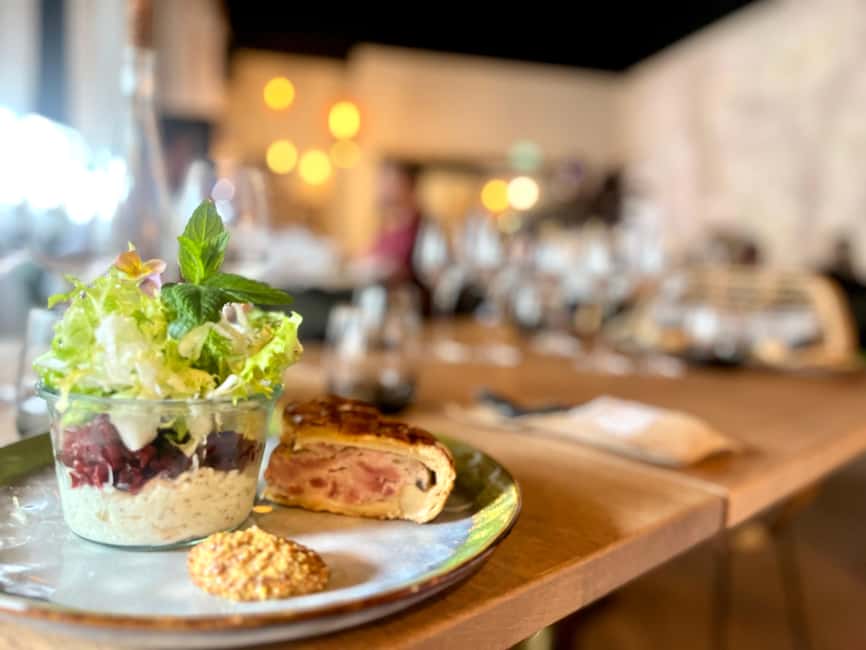 Alsace: Alsatian Wine Tasting Tour and Alsatian Lunch - Tasting Alsatian wine after the tour