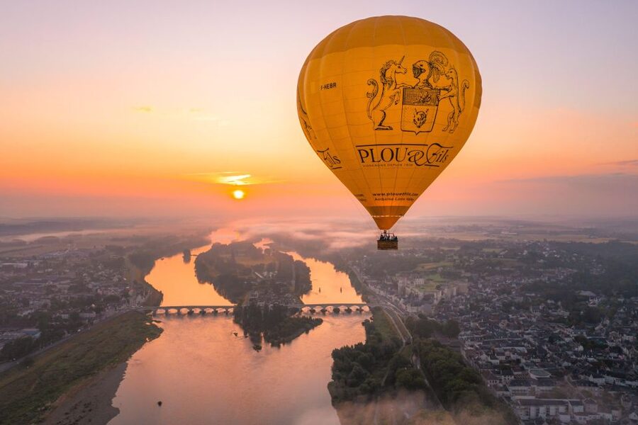 Amboise Hot-Air Balloon Sunset Ride over the Loire Valley - Key points at a glance