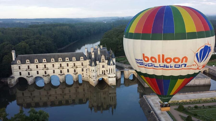Amboise Hot-Air Balloon Sunset Ride over the Loire Valley - Why the Loire Valley looks better from above