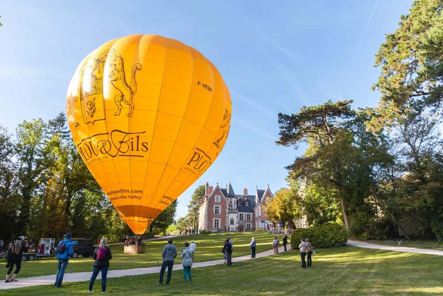 Amboise Hot-Air Balloon Sunset Ride over the Loire Valley - What $300 buys you in practical terms