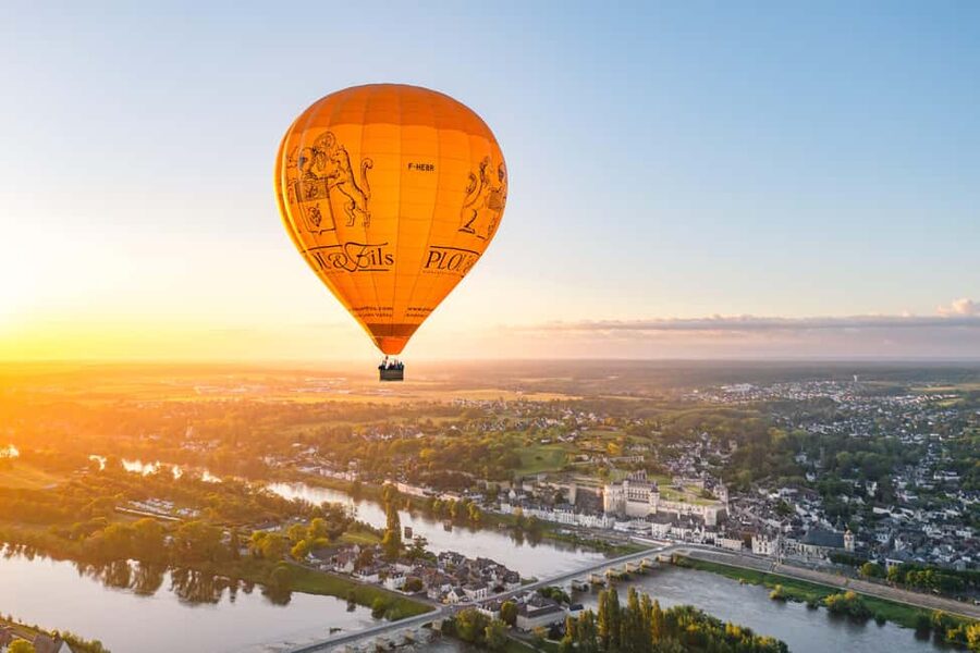 Amboise Hot-Air Balloon Sunset Ride over the Loire Valley - Smart tips for making the most of it