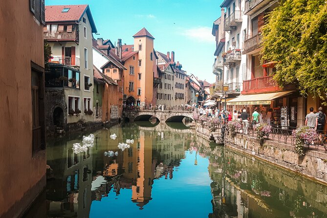 Annecy Food Tour – A Full French Meal Experience by Do Eat Better - Chocolate on Rue Président Favre