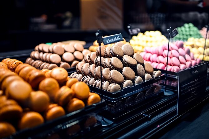 Authentic Parisian Gourmet Food Tour with 10 Local Dishes & Wines - Notre Dame: a tasting route through the historic center