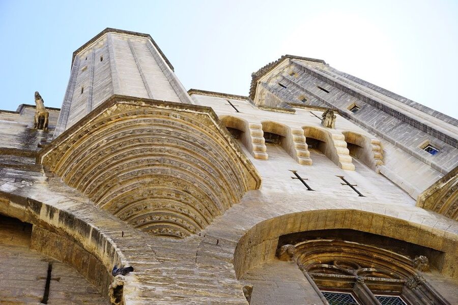 Avignon: Private Walking Tour – Discover History & Heritage - Key points to know before booking