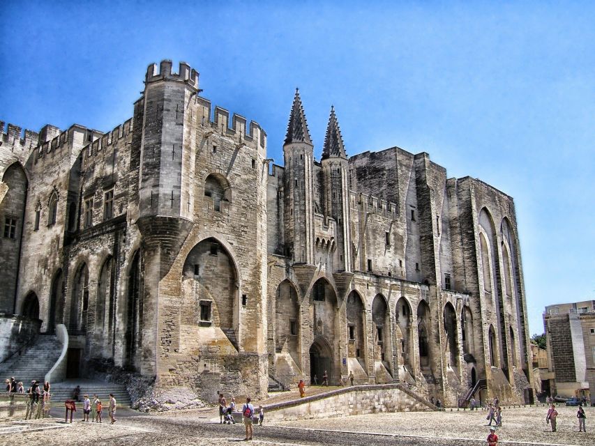 Avignon: Private Walking Tour – Discover History & Heritage - Avignon’s medieval fortifications