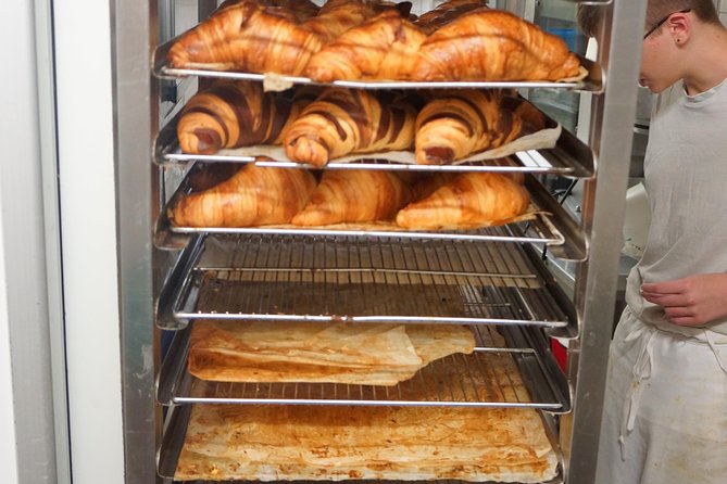 Award-Winning Paris French Bakery Experience — Le Marais, 4th Arr - Croissants And Pain Au Chocolat: Know The Limits
