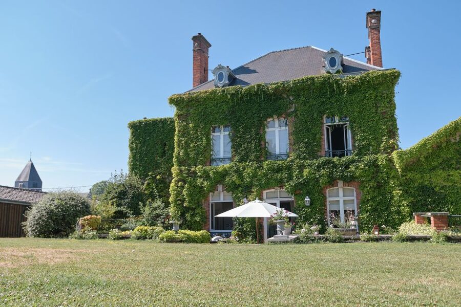 Aÿ-Champagne: Champagne House Tour and Tasting Class - What makes this Champagne visit worth your time