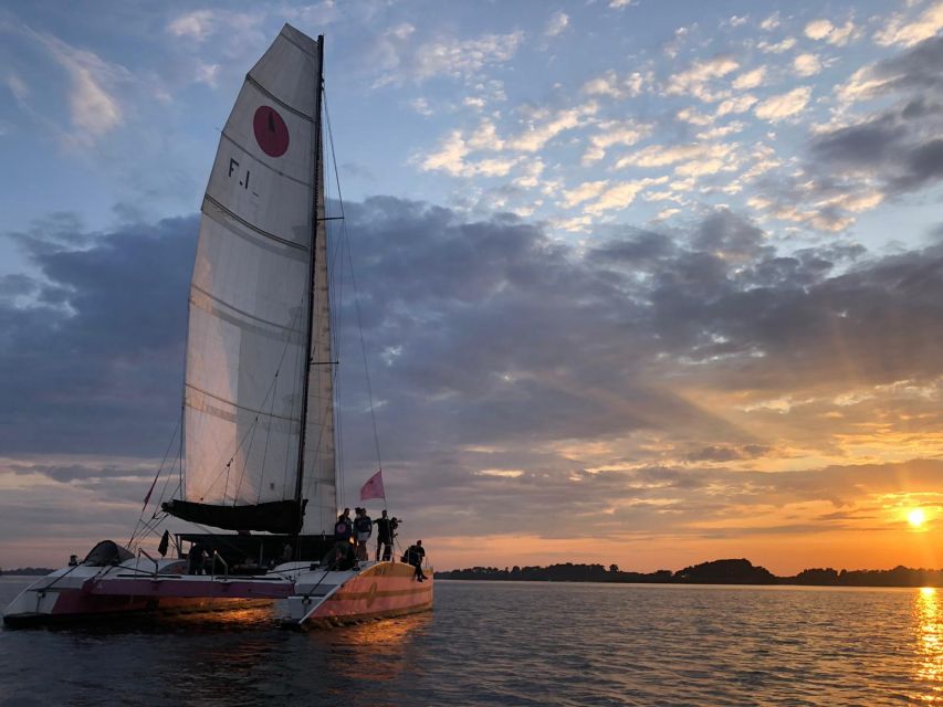 Baden: Gulf of Morbihan Exploration by Catamaran - Who should book this sailing