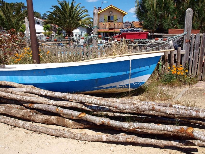 Bay of Arcachon: Guided Food Tour - Smoked fish adds a different coastal note