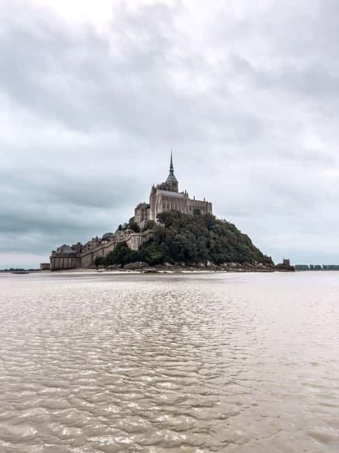 Bay of Mont Saint-Michel : Quicksands And Discovery - Who Should Choose This Walk?