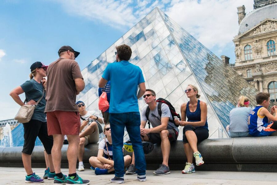 Best of Paris Bike Tour - Starting at Fontaine Saint-Michel