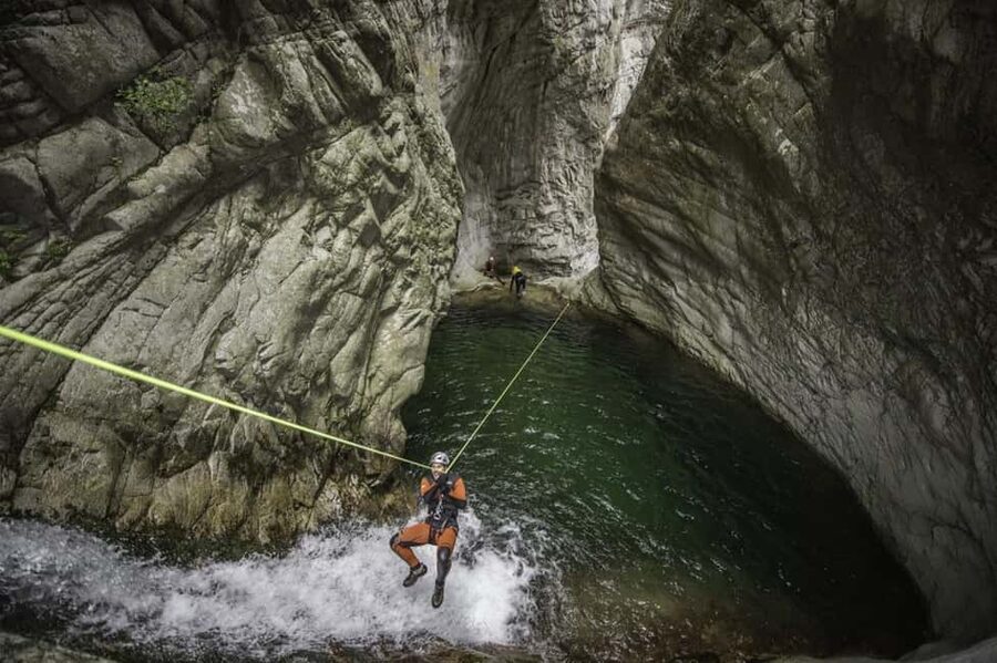 Bocognano: Corsica Richiusa Canyon Tour - What to bring for a smoother morning