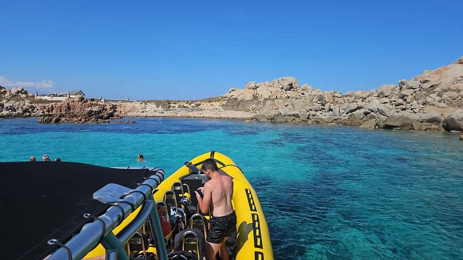 Bonifacio: Lavezzi Islands and Caves Guided Tour - The Lavezzi Archipelago and its granite forms