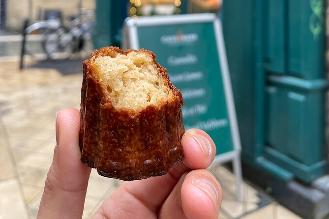 Bordeaux: Best of French Chocolate and Pastry Tasting Tour - What the guides add to the experience