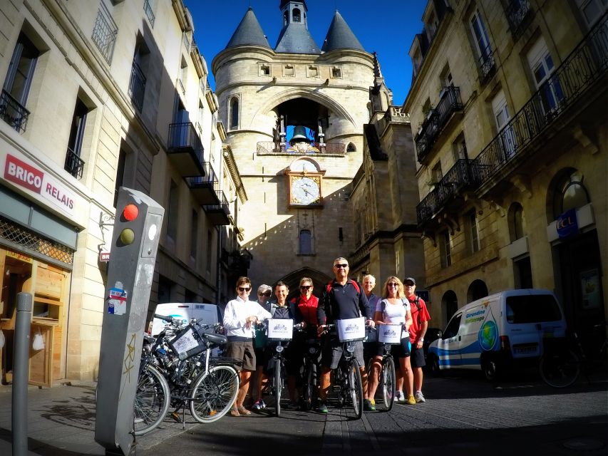Bordeaux: Essentials 3-Hour Bike Ride - The Pont Jacques Chaban-Delmas and the riverfront