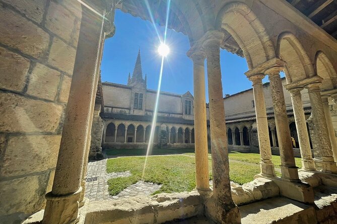 Bordeaux Full Day Wine Tour - 3 Wineries & Gourmet Picnic Lunch - Family-run Saint-Émilion vineyard and the outdoor picnic