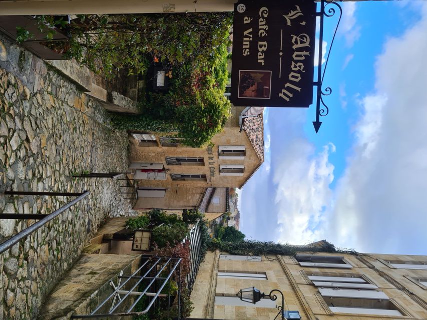 Bordeaux Full Day Wine Tour - 3 Wineries & Picnic Lunch - First stop: Graves or Pessac-Léognan