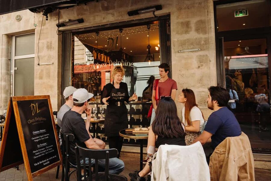 Bordeaux: Guided Food and Wine Tour with Tastings - Key points about this Bordeaux food tour