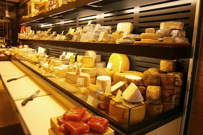 Bordeaux Historic and Gourmet Food Walking Tour - What the possible lunch arrangement means