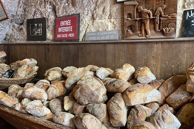Bordeaux Old Town Food and Wine Tour - The wine cellar finale at Cave de la Rousselle