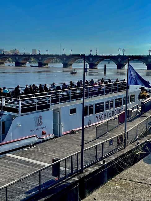Bordeaux: River Garonne Cruise with Glass of Wine and Canelé - From Pont de Pierre to Place de la Bourse