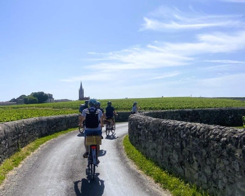 Bordeaux: St-Emilion Vineyards e-Bike Tour with Wine & Lunch - Why an e-bike is the right way to see St-Émilion