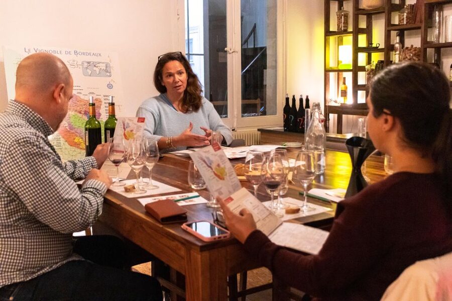 Bordeaux:Wine Masterclass & Blending workshop with appetizer - Who Will Enjoy This Most?