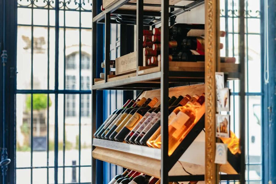 Bordeaux: Wine Masterclass with Cheese and Charcuterie Board - Who will get the most from the class