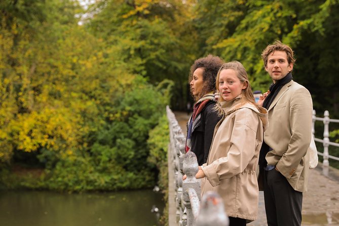 Bruges Guided or Audio Trip with Canal Cruise Option from Paris - Guided walk or downloadable audio tour?