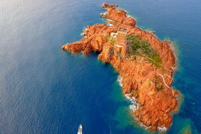 Calanques de l'Estérel - Departure from AGAY - How much value do you get for $82.24?