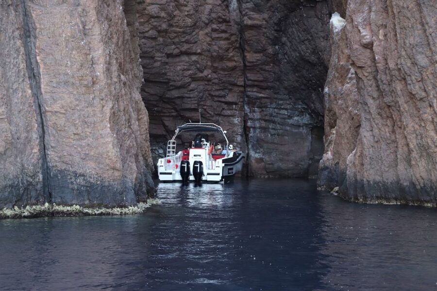 Calvi to Scandola: 4-Hour Boat Tour - Entering Scandola’s volcanic cliffs
