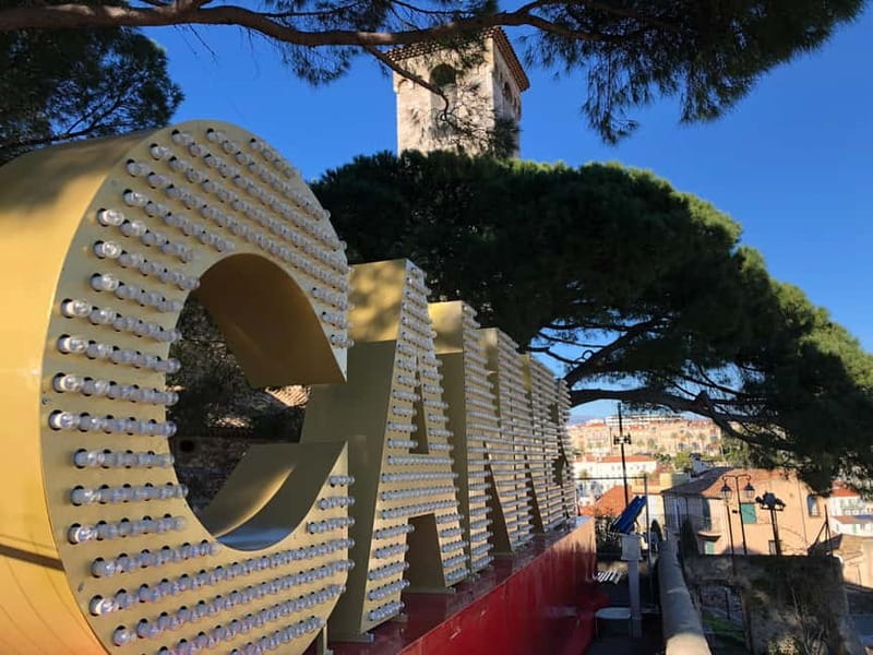 Cannes: City Tour in a Vintage Bus - Le Suquet: old Cannes above the waterfront