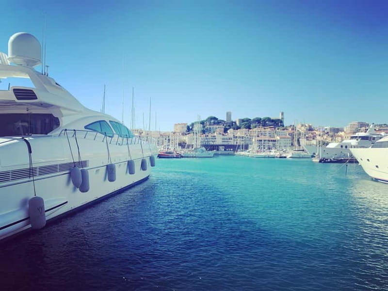 Cannes: City Tour in a Vintage Bus - The final bus ride and return to the port