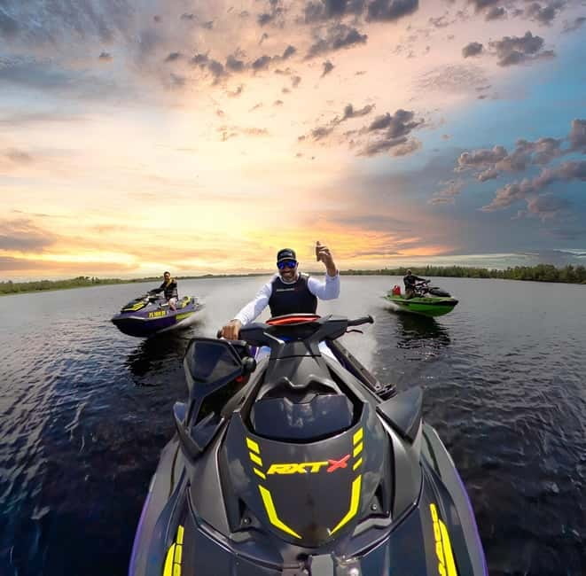 Cannes: Jet Ski Adventure with Optional Instructor - A high-speed way to see Cannes from the water