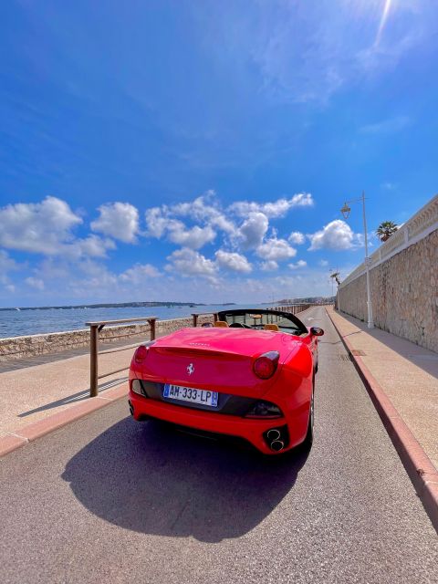 Cannes : Visite guidée en Ferrari sur les routes de Cannes - Cruising the Croisette from the Martinez