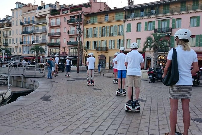 CannesVisiTour, Grand Tour: 2 Hours - The Palais des Festivals and the famous red carpet