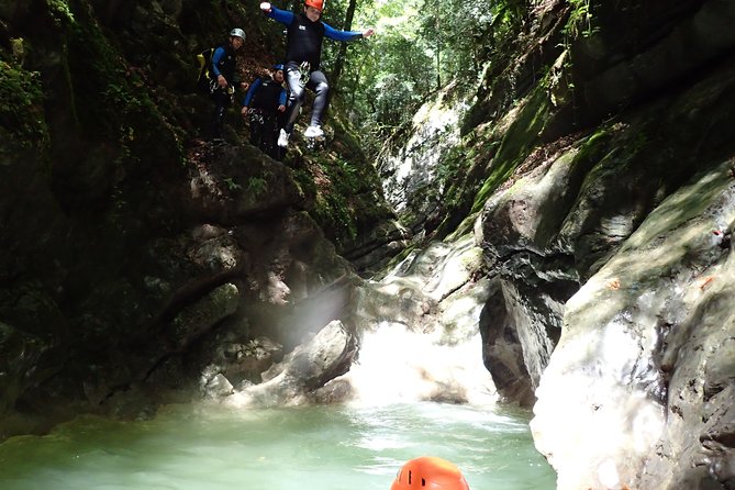 Canyoning Annecy Angon Discovery - Equipment, clothing, and the shoe mistake to avoid