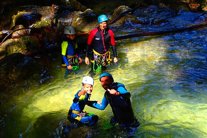Canyoning Grenoble: the Furon canyon - The first basins and the feel of the water