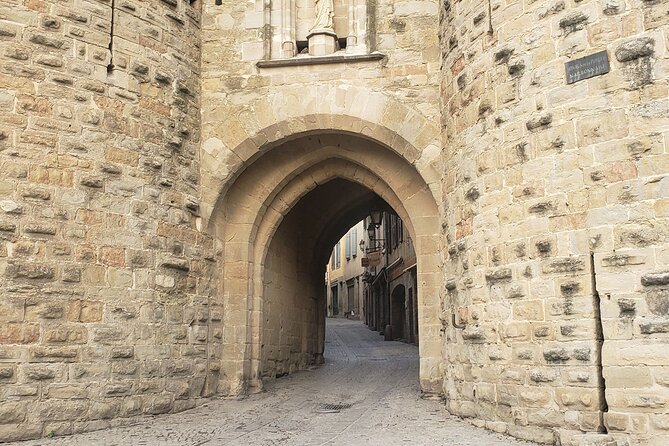 Carcassonne 's Medieval Walls: A Self-Guided Tour - Narbonne Gate and the first look at the defenses