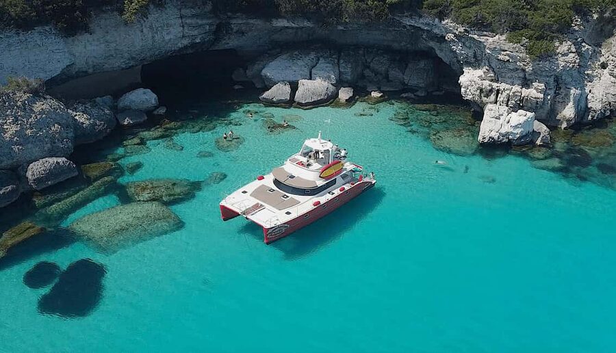 Catamaran cruise to the Lavezzi Islands - Setting out from Croisière Exclusive