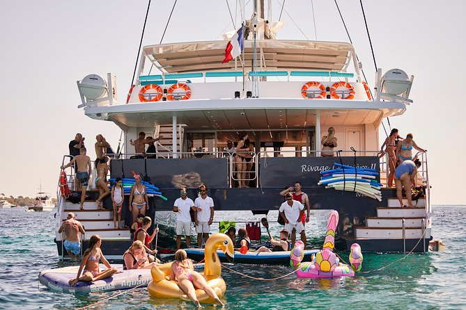 Catamaran from Cannes - Kayaks, paddleboards, and the Mediterranean stop