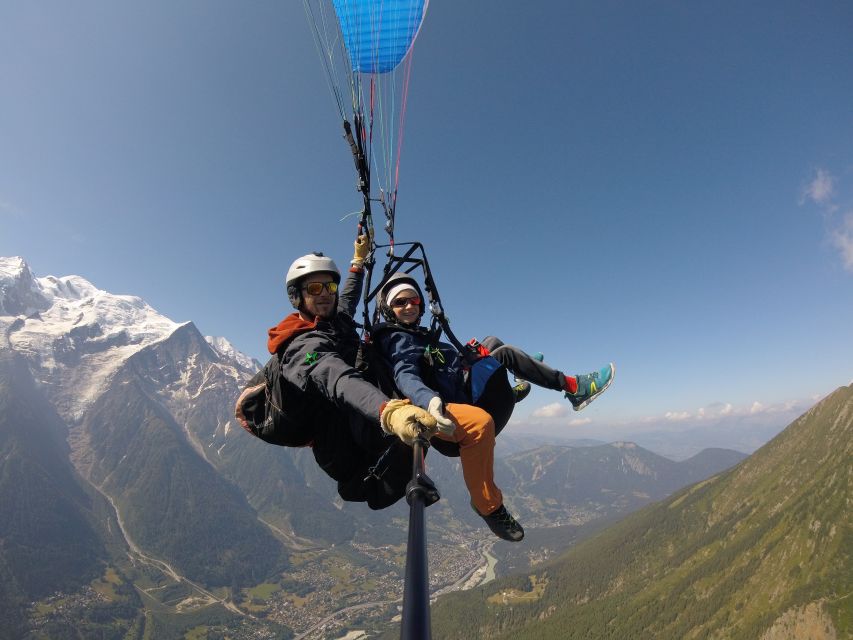 Chamonix: Tandem Paragliding Flight - Landing back in the valley