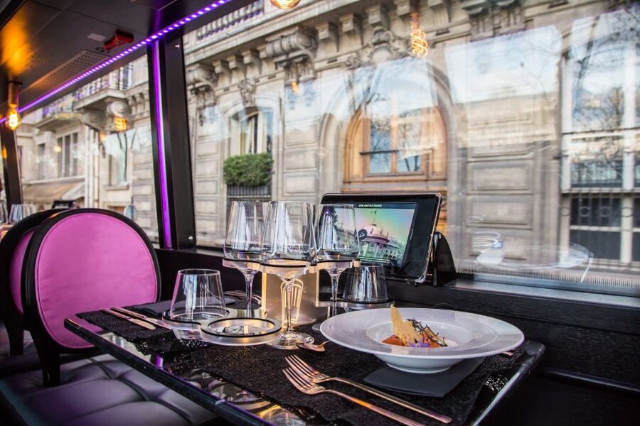 Champs Elysées Bus Toqué Lunch w/ a Glass of Champagne - Audio and Video Commentary Across Six Languages